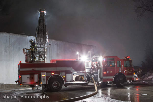 huge 13-alarm fire in Burlington WI at Echo Lake Foods 1-30-13
